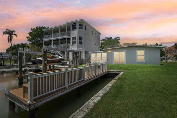 191 175TH AVE E, REDINGTON SHORES, FL 33708 - Image 1