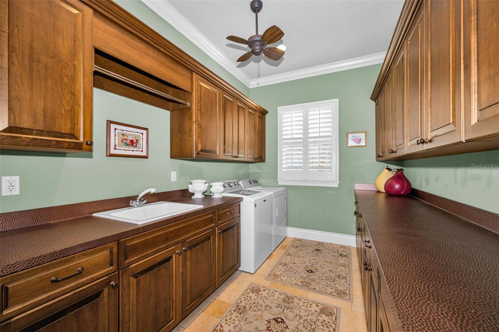 Trinity, Florida, 34655, United States, 5 Bedrooms Bedrooms, ,6 BathroomsBathrooms,Residential,Pending,2045561
