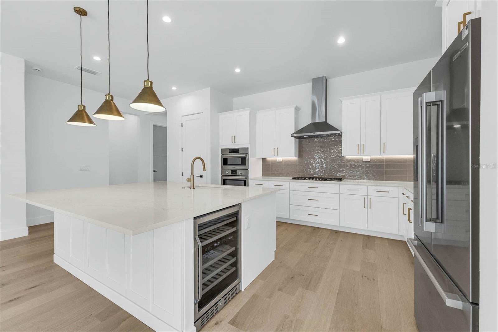 Orlando, Florida, 32804, United States, 4 Bedrooms Bedrooms, ,4 BathroomsBathrooms,Residential,Active,2011439