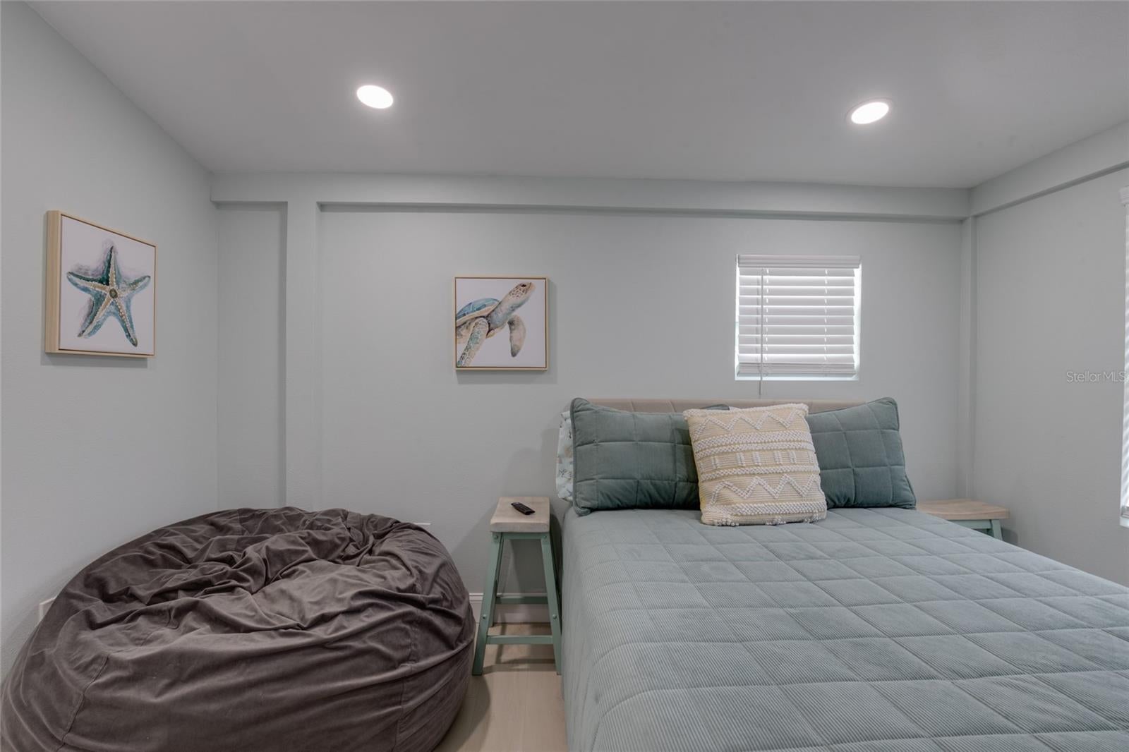 Dunedin, Florida, 34698, United States, 3 Bedrooms Bedrooms, ,3 BathroomsBathrooms,Residential,Active,2009176