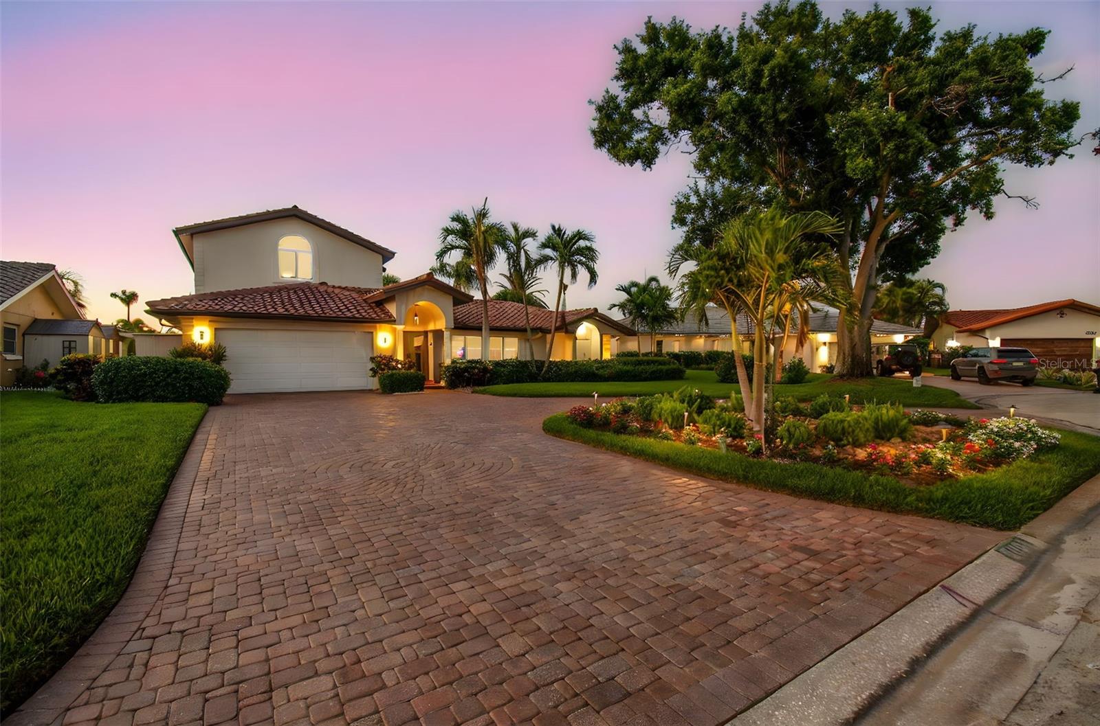 St Petersburg, Florida, 33703, United States, 4 Bedrooms Bedrooms, ,4 BathroomsBathrooms,Residential,Active,1934835