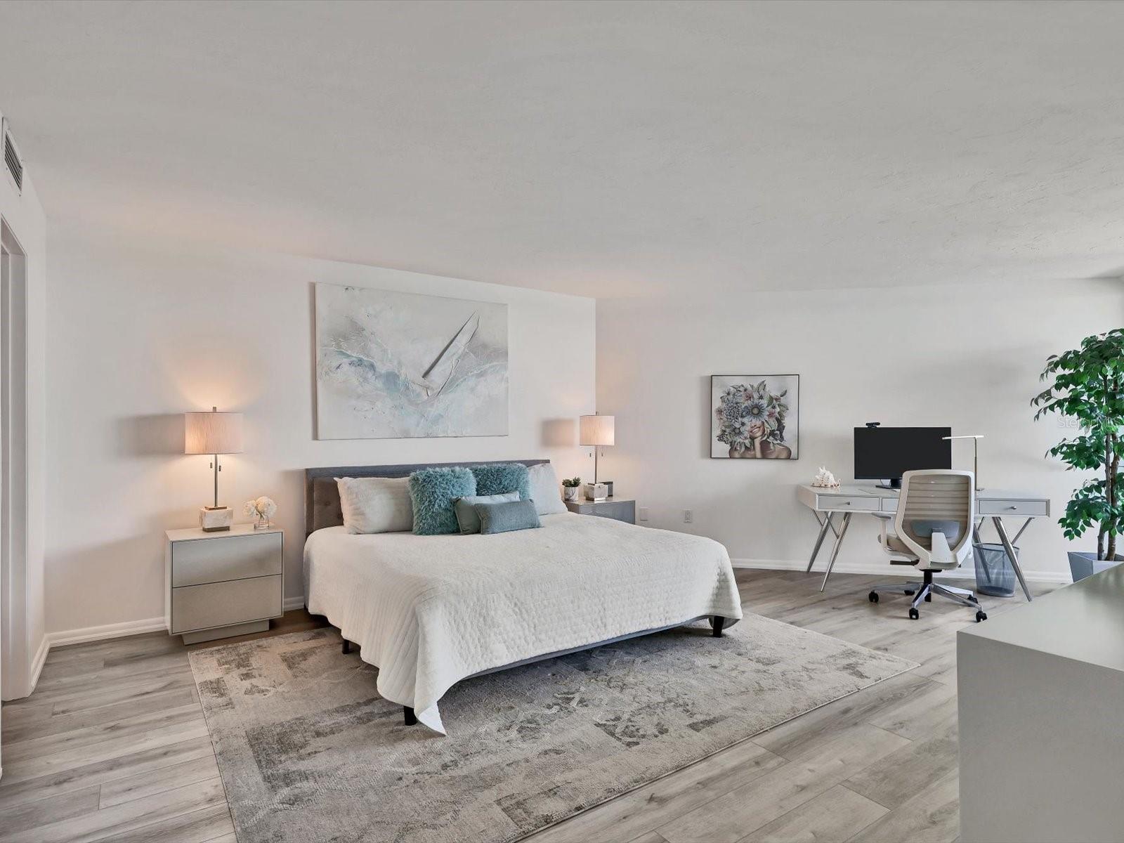 Sarasota, Florida, 34236, United States, 2 Bedrooms Bedrooms, ,2 BathroomsBathrooms,Residential,Active,1987245