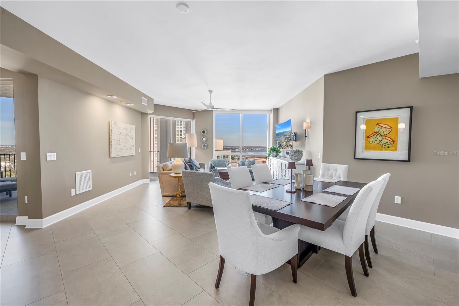 St Petersburg, Florida, 33701, United States, 2 Bedrooms Bedrooms, ,2 BathroomsBathrooms,Residential,Active,2012232