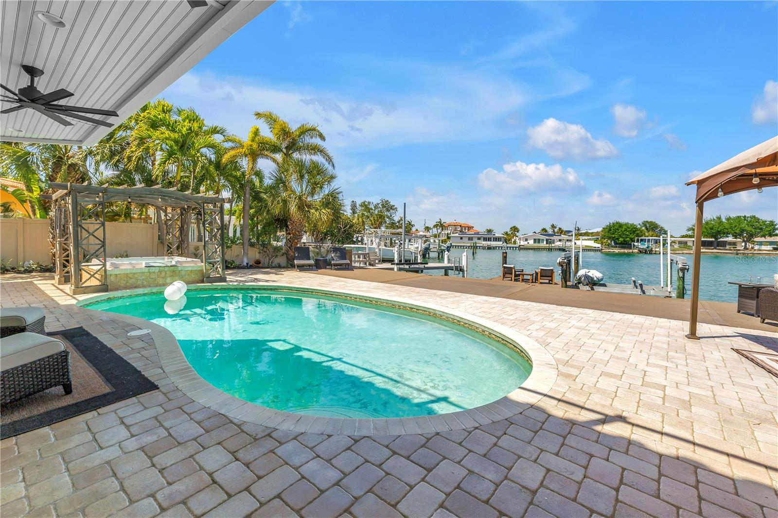 St Pete Beach, Florida, 33706, United States, 5 Bedrooms Bedrooms, ,3 BathroomsBathrooms,Residential,Active,2041617