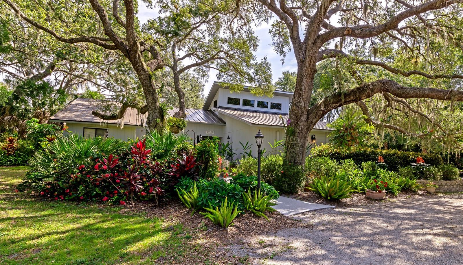 Sarasota, Florida, 34232, United States, 5 Bedrooms Bedrooms, ,3 BathroomsBathrooms,Residential,Active,1953667