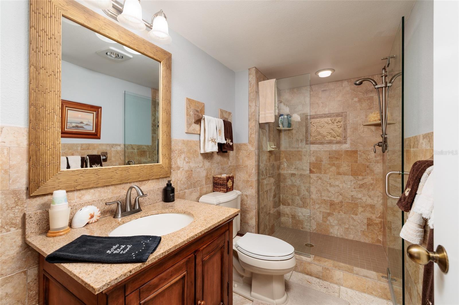 St Petersburg, Florida, 33707, United States, 4 Bedrooms Bedrooms, ,5 BathroomsBathrooms,Residential,Active,1985578