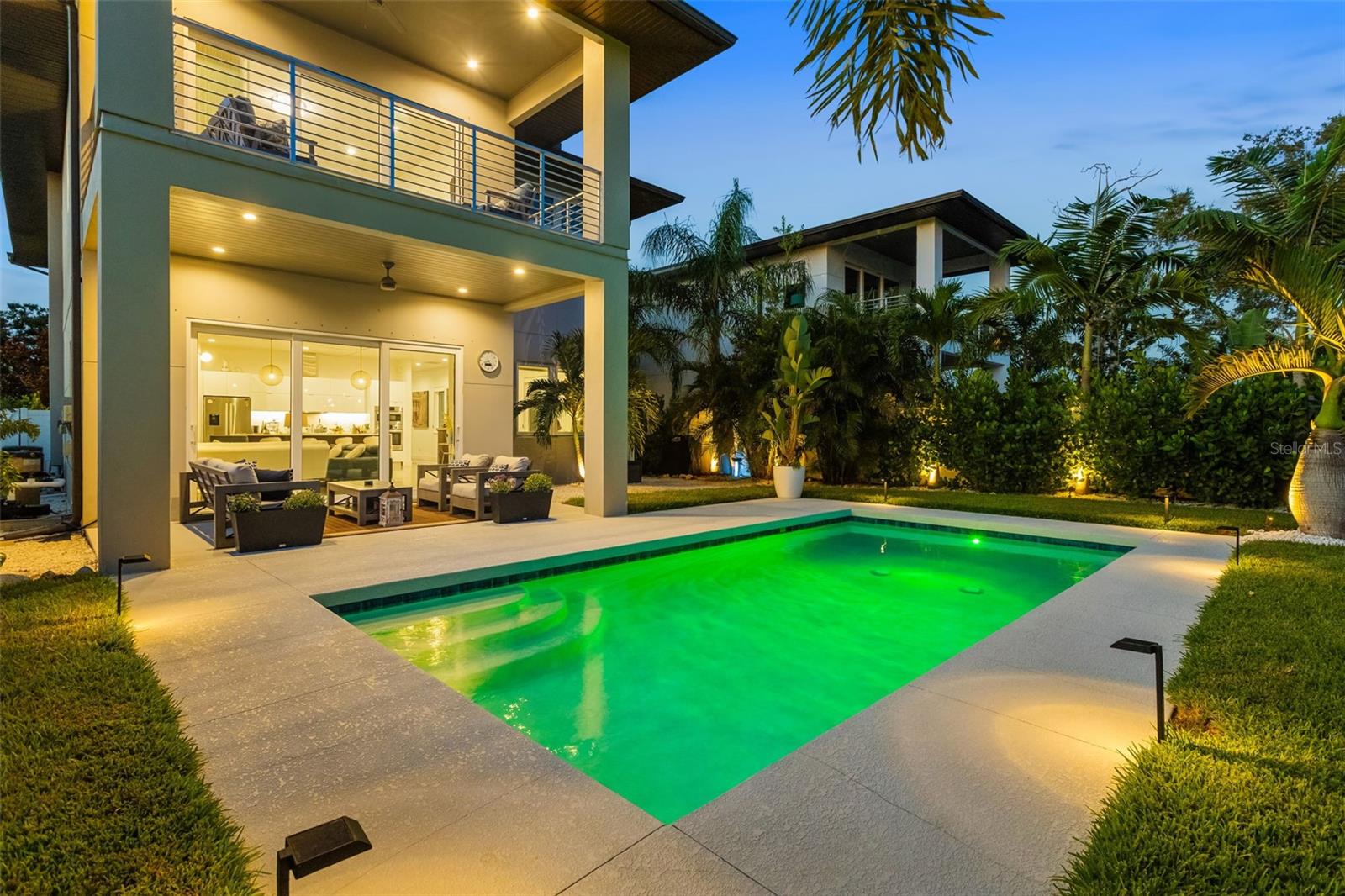 Sarasota, Florida, 34231, United States, 4 Bedrooms Bedrooms, ,3 BathroomsBathrooms,Residential,Active,1922484