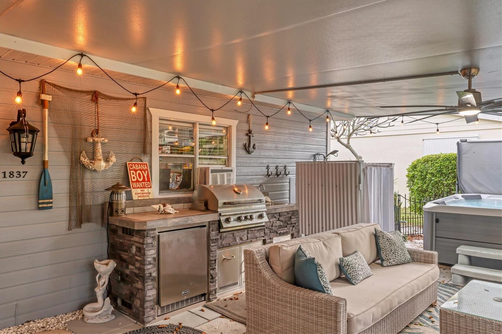 Sarasota, Florida, 34231, United States, 3 Bedrooms Bedrooms, ,2 BathroomsBathrooms,Residential,Active,2010584