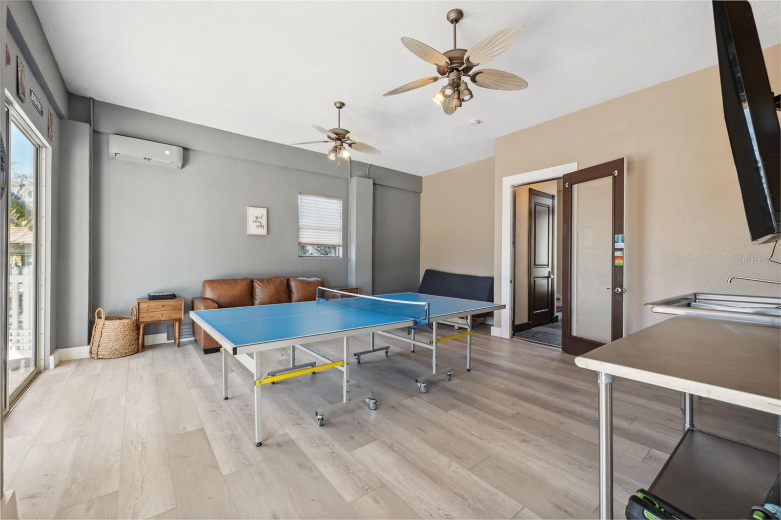 Weeki Wachee, Florida, 34607, United States, ,Residential,Active,1704743