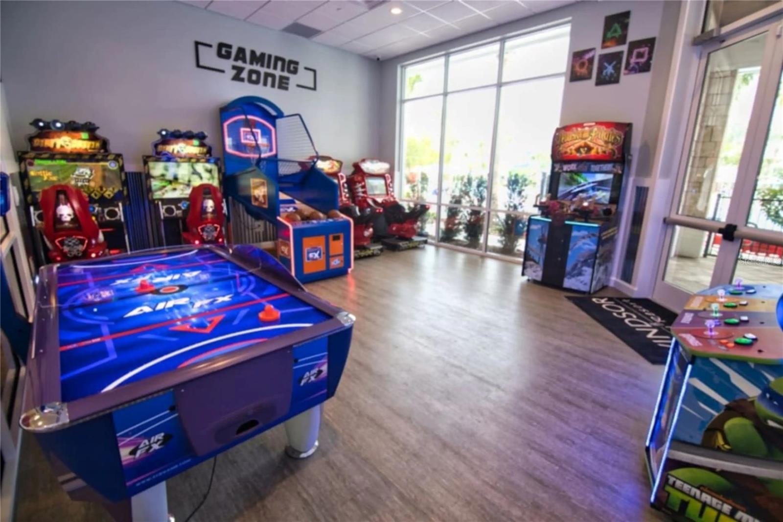 Davenport, Florida, 33897, United States, 10 Bedrooms Bedrooms, ,8 BathroomsBathrooms,Residential,Active,1988466