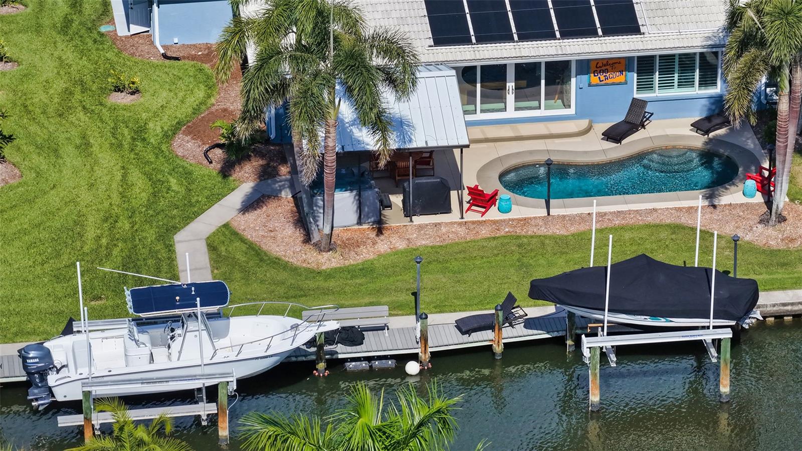 Sarasota, Florida, 34242, United States, 2 Bedrooms Bedrooms, ,2 BathroomsBathrooms,Residential,Active,1971807