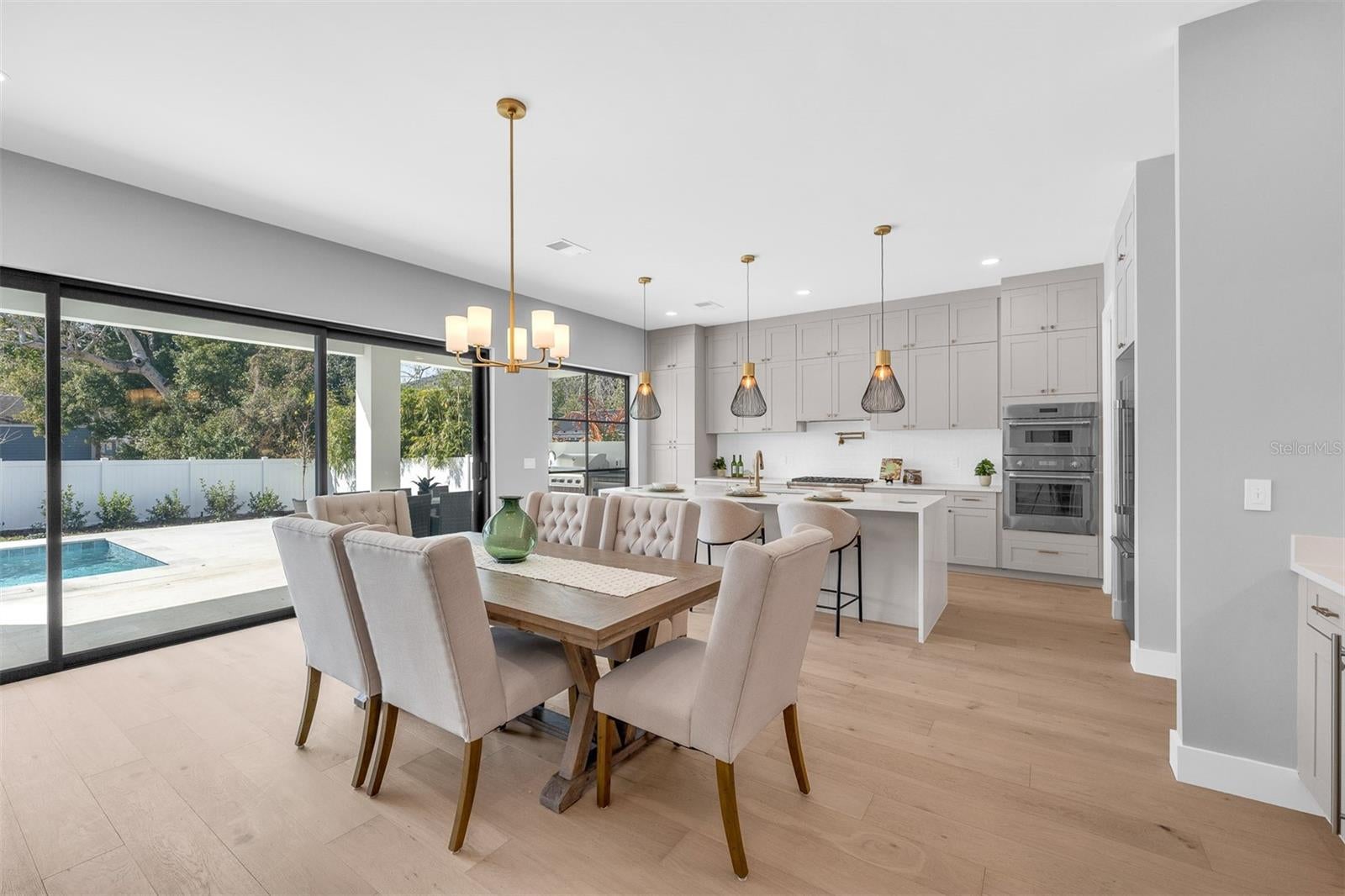 Orlando, Florida, 32804, United States, 5 Bedrooms Bedrooms, ,5 BathroomsBathrooms,Residential,Active,2019846