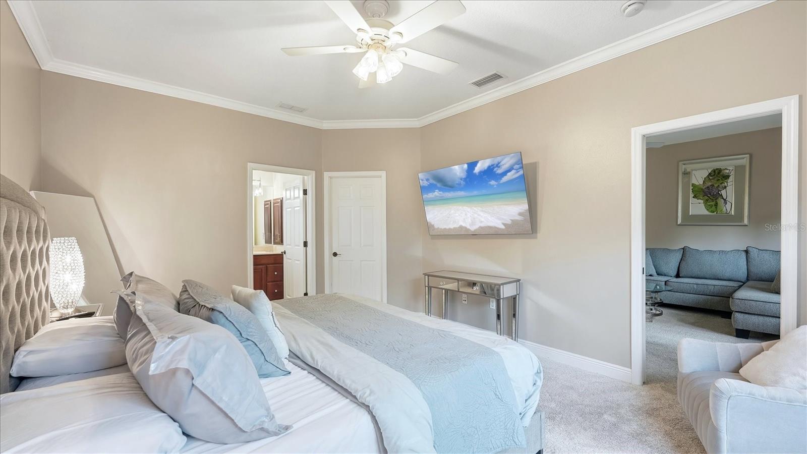 Sarasota, Florida, 34240, United States, 5 Bedrooms Bedrooms, ,4 BathroomsBathrooms,Residential,Active,2051990