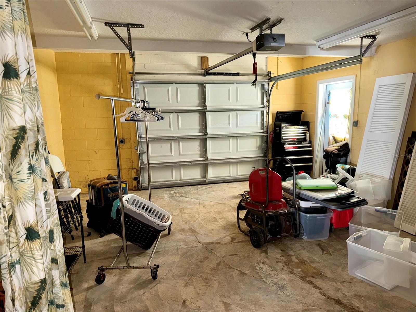Redington Beach, Florida, 33708, United States, 3 Bedrooms Bedrooms, ,2 BathroomsBathrooms,Residential,Active,1704047