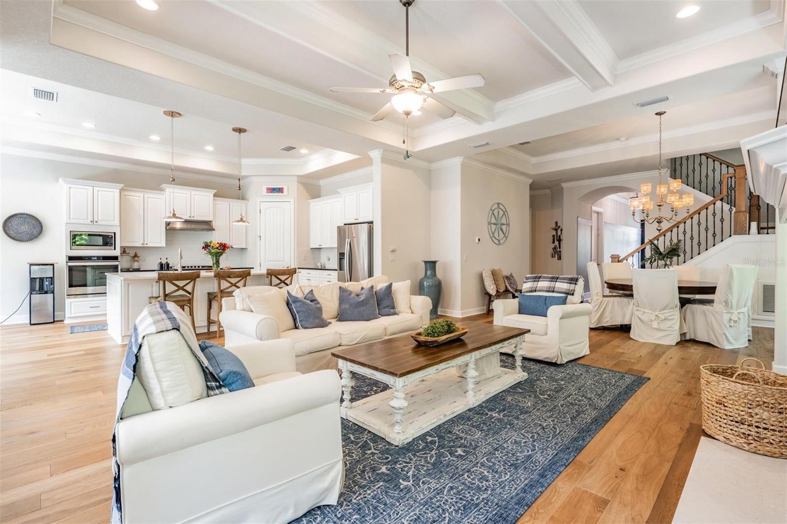 Safety Harbor, Florida, 34695, United States, 4 Bedrooms Bedrooms, ,4 BathroomsBathrooms,Residential,Active,1914810