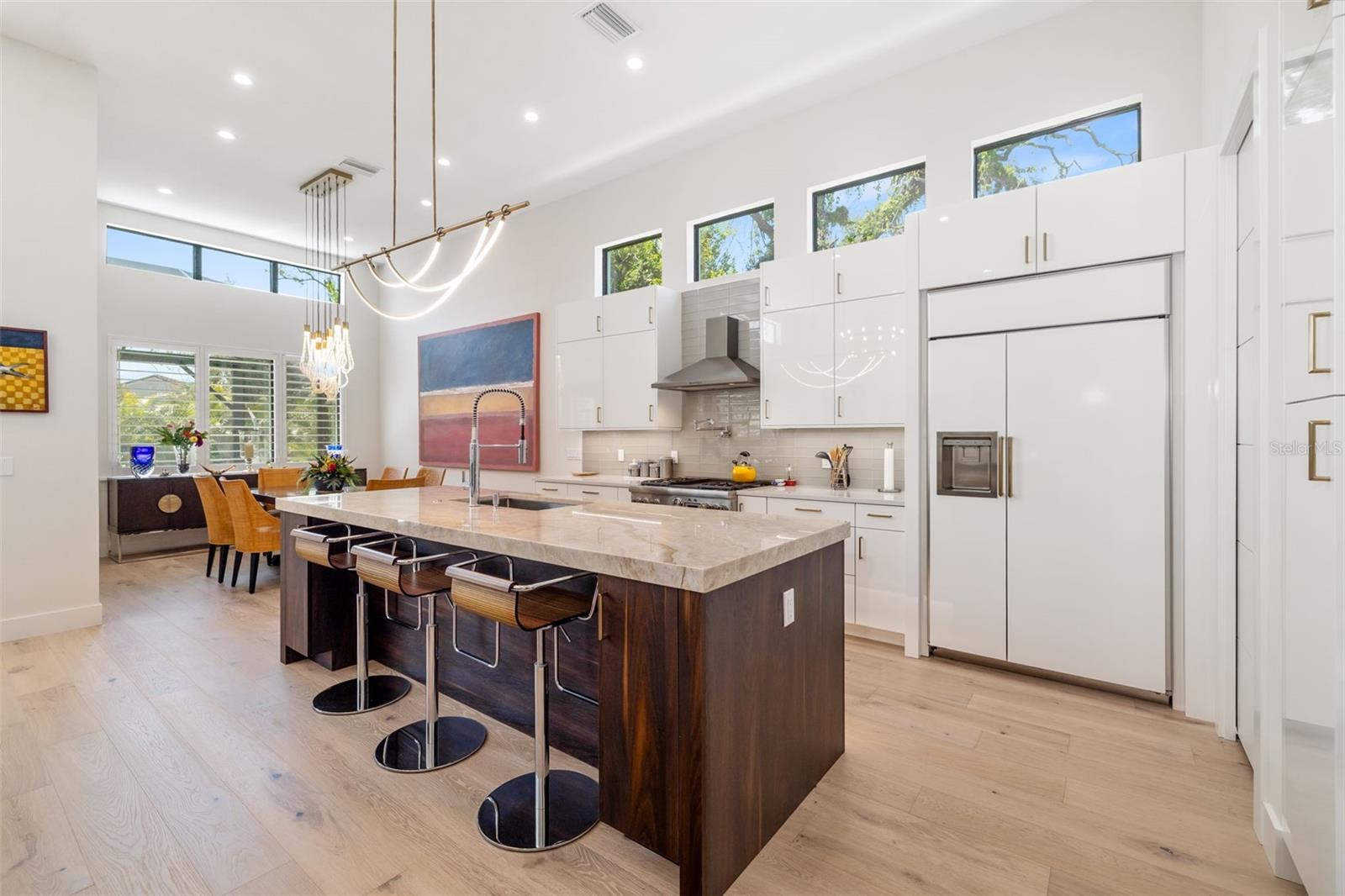 Sarasota, Florida, 34231, United States, 4 Bedrooms Bedrooms, ,5 BathroomsBathrooms,Residential,Active,1773507