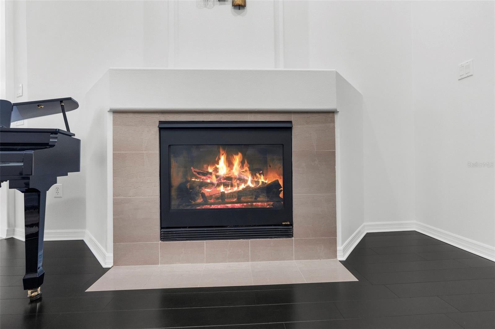 Tarpon Springs, Florida, 34689, United States, 4 Bedrooms Bedrooms, ,3 BathroomsBathrooms,Residential,Active,1900413