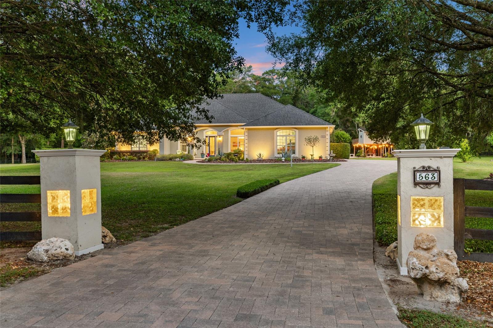 Newberry, Florida, 32669, United States, 4 Bedrooms Bedrooms, ,3 BathroomsBathrooms,Residential,Active,1810517