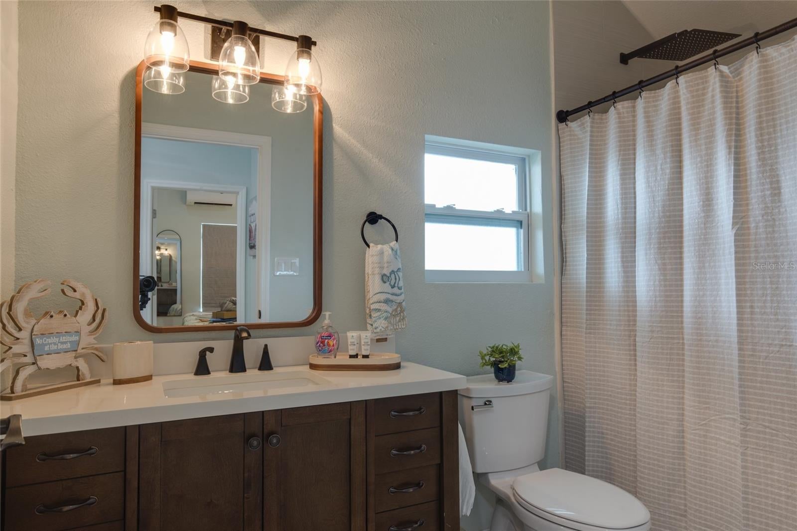 Dunedin, Florida, 34698, United States, 3 Bedrooms Bedrooms, ,3 BathroomsBathrooms,Residential,Active,2009176