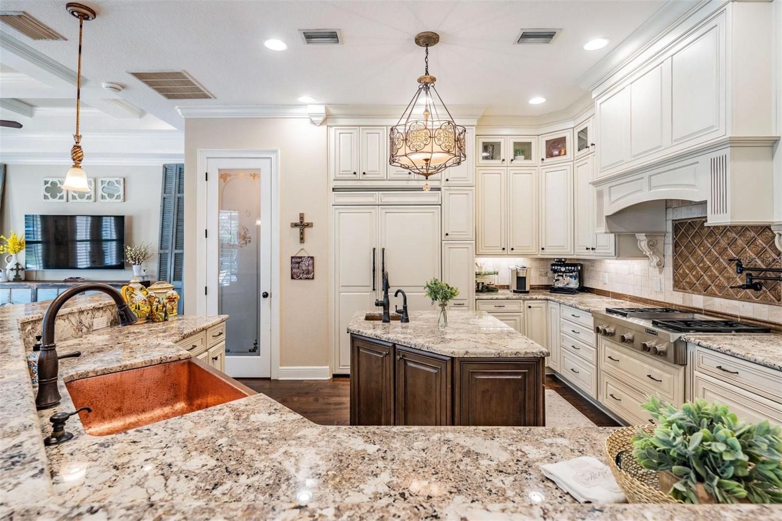 Odessa, Florida, 33556, United States, 5 Bedrooms Bedrooms, ,4 BathroomsBathrooms,Residential,Active,1797950