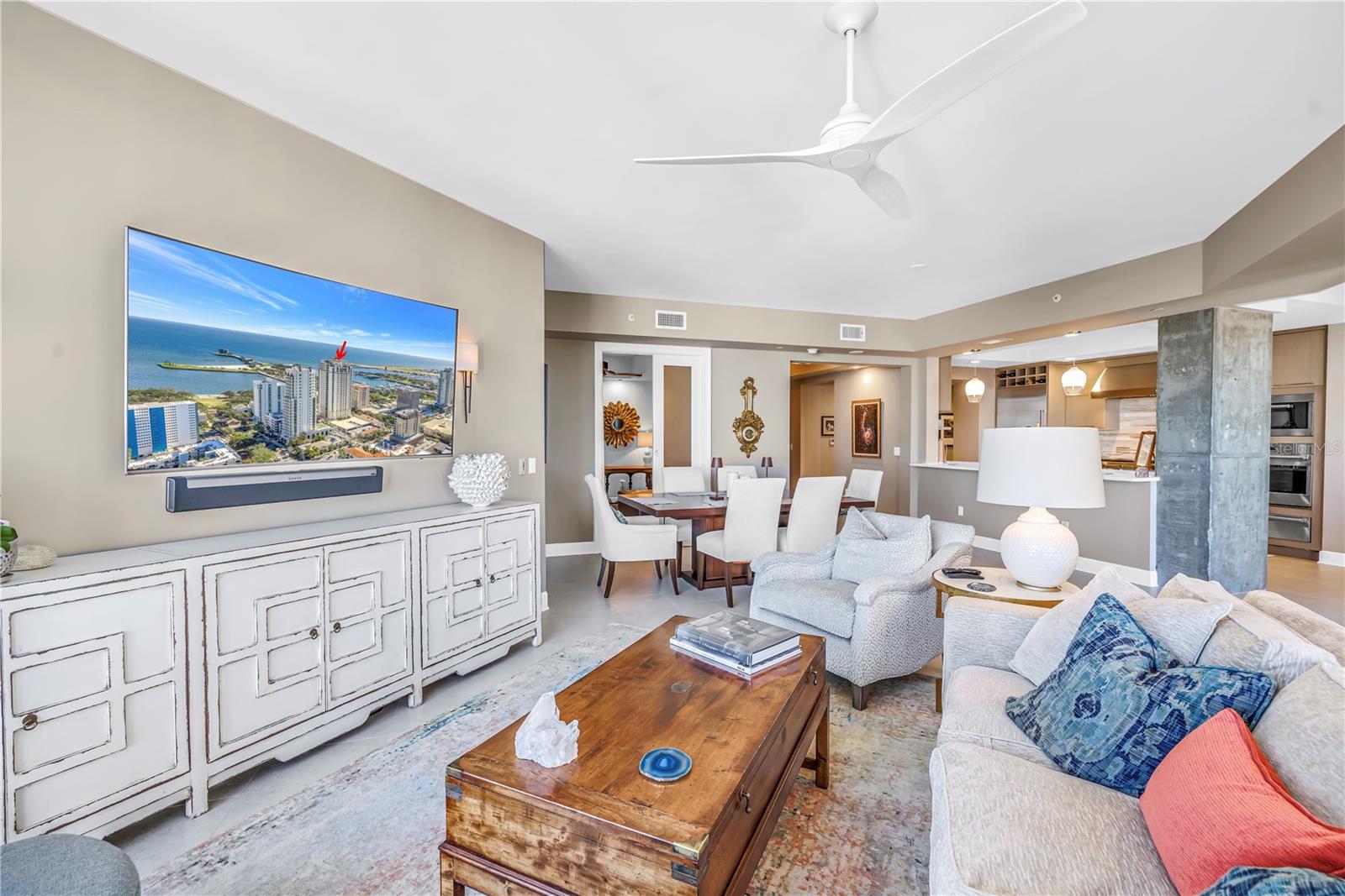 St Petersburg, Florida, 33701, United States, 2 Bedrooms Bedrooms, ,2 BathroomsBathrooms,Residential,Active,2012232