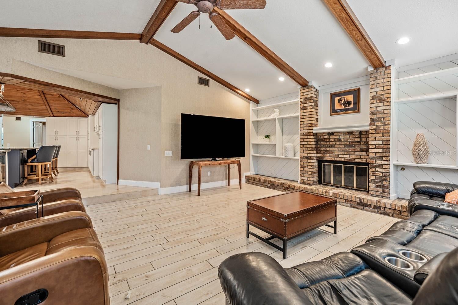 Tarpon Springs, Florida, 34688, United States, 4 Bedrooms Bedrooms, ,4 BathroomsBathrooms,Residential,Active,2044985