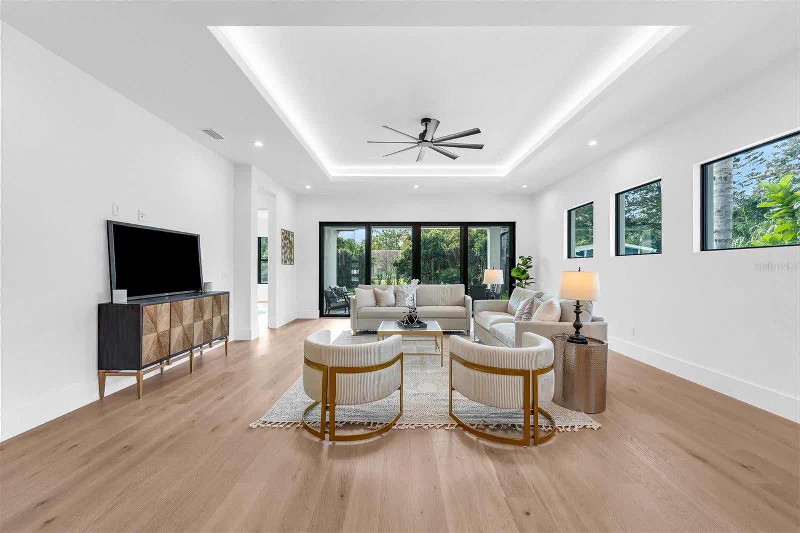 Orlando, Florida, 32804, United States, 4 Bedrooms Bedrooms, ,4 BathroomsBathrooms,Residential,Active,1992252