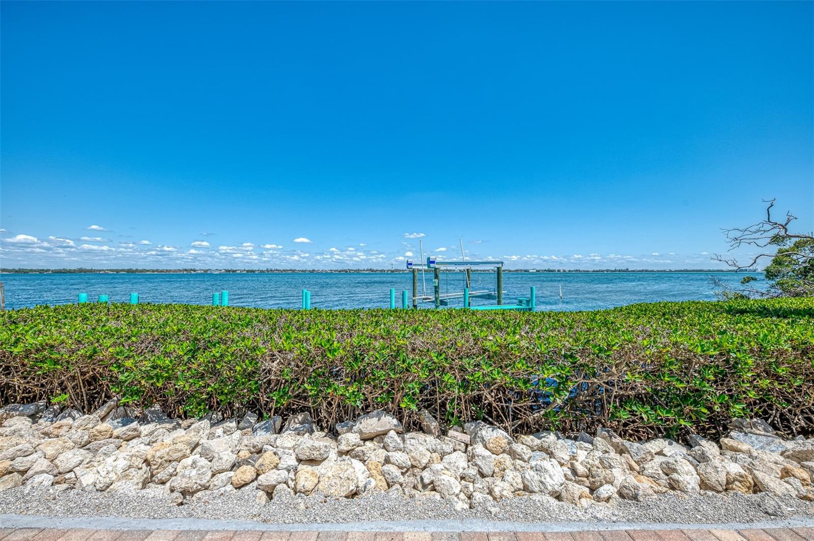 Englewood, Florida, 34223, United States, ,3 BathroomsBathrooms,Residential,Active,1773501