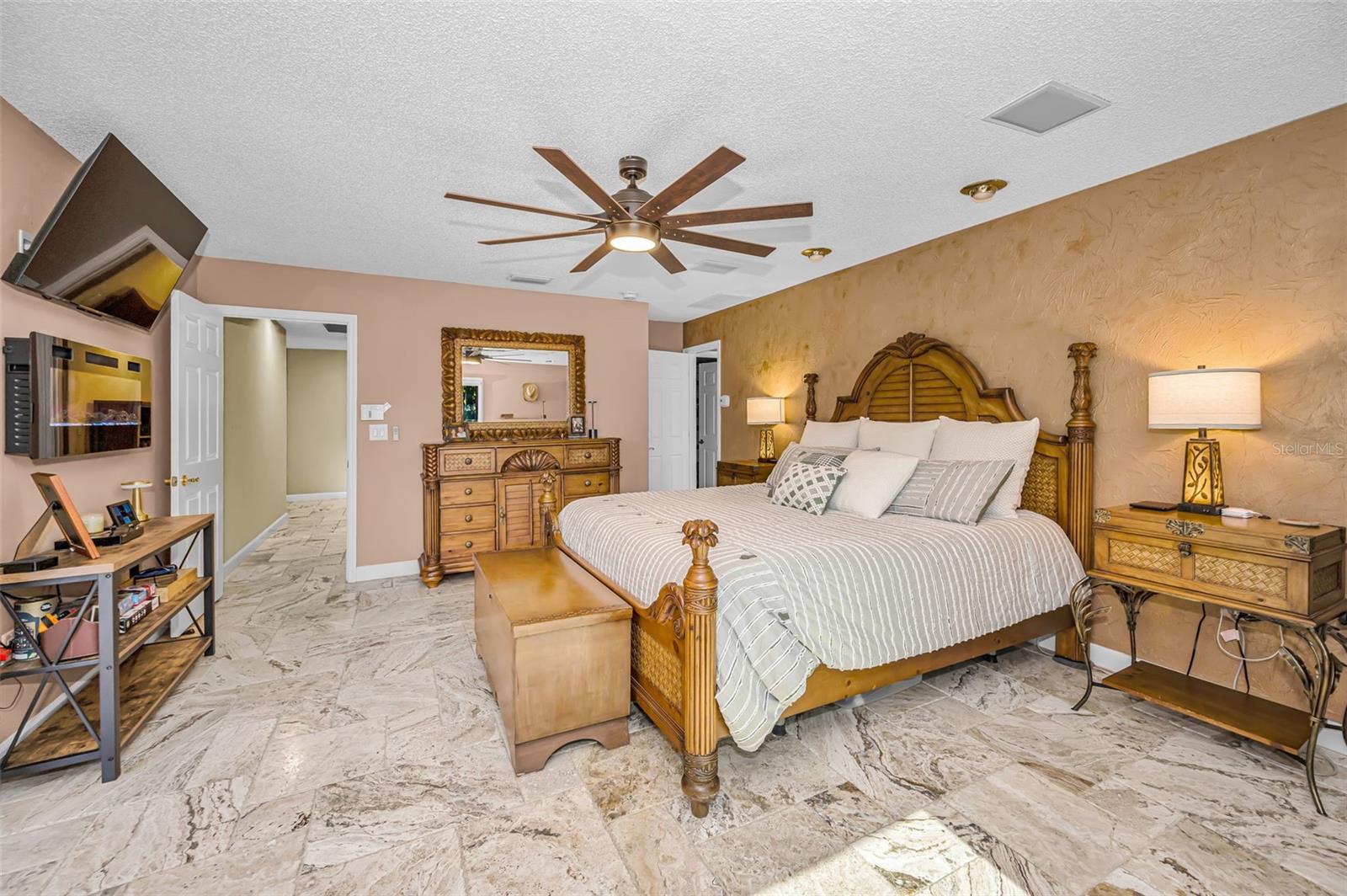 Palm Harbor, Florida, 34683, United States, 4 Bedrooms Bedrooms, ,4 BathroomsBathrooms,Residential,Active,2036020