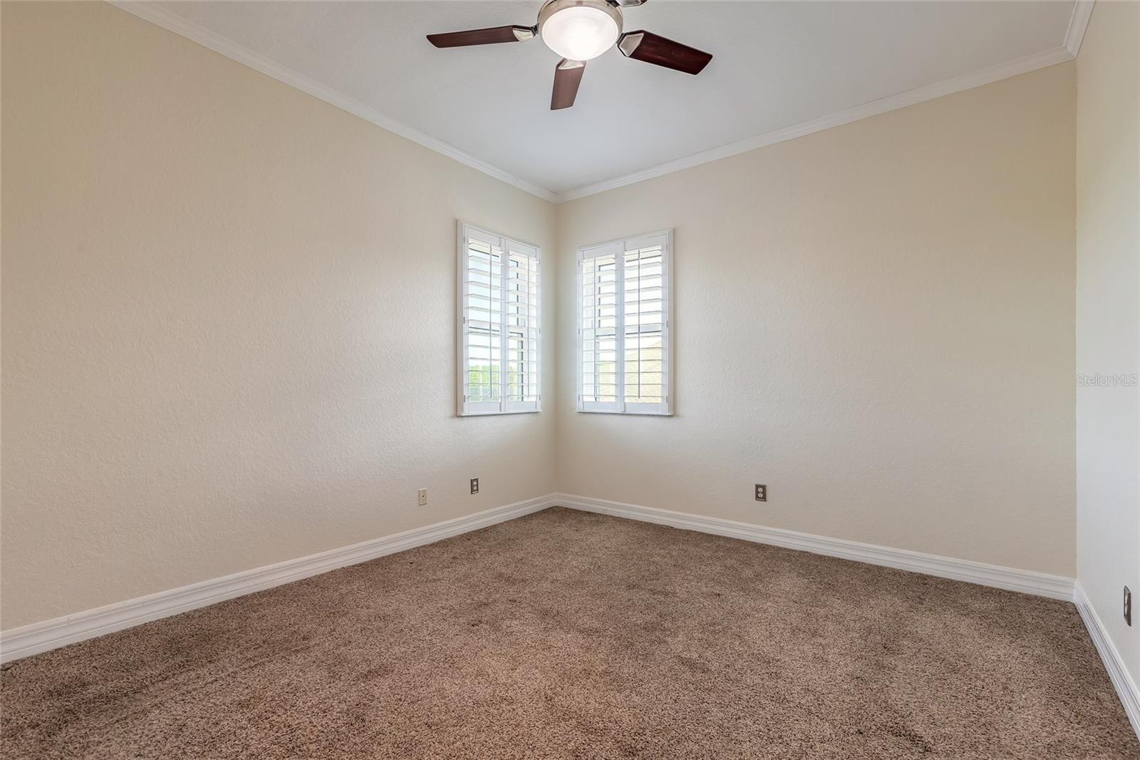 Daytona Beach, Florida, 32124, United States, 5 Bedrooms Bedrooms, ,4 BathroomsBathrooms,Residential,Active,1945086