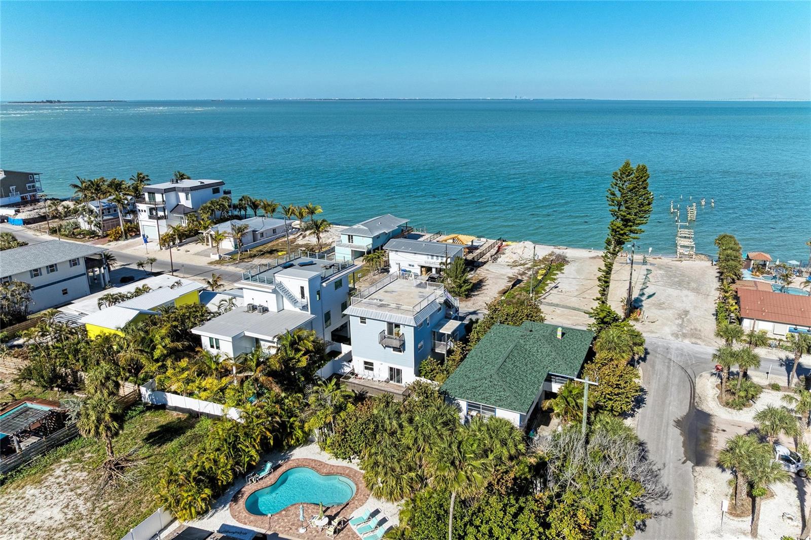 Anna Maria, Florida, 34216, United States, 4 Bedrooms Bedrooms, ,2 BathroomsBathrooms,Residential,Active,2018182