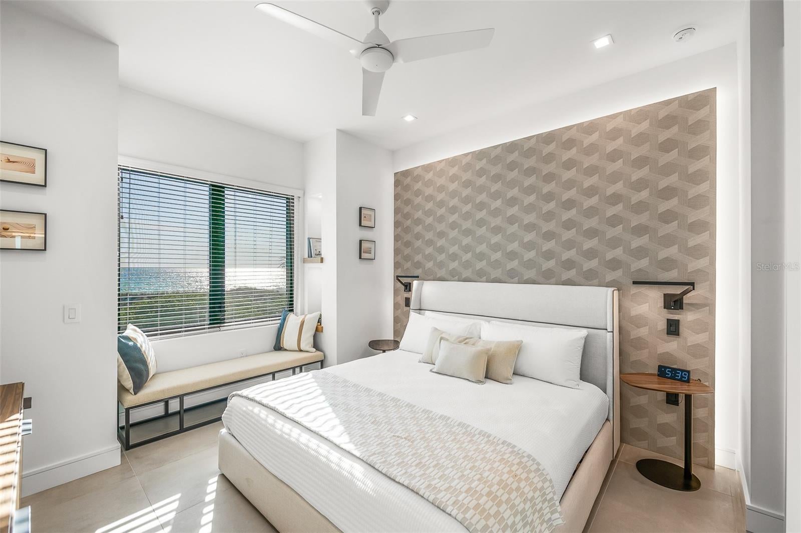 Bradenton Beach, Florida, 34217, United States, ,6 BathroomsBathrooms,Residential,Active,1829944