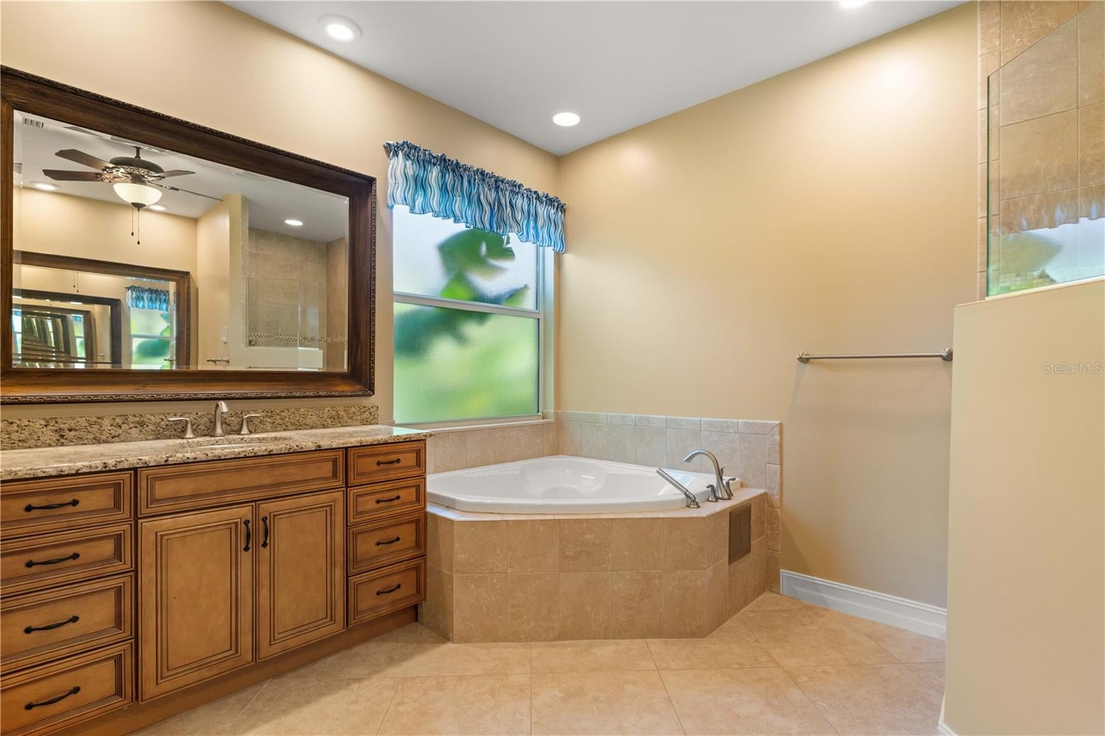 Punta Gorda, Florida, 33950, United States, 3 Bedrooms Bedrooms, ,3 BathroomsBathrooms,Residential,Active,1936105