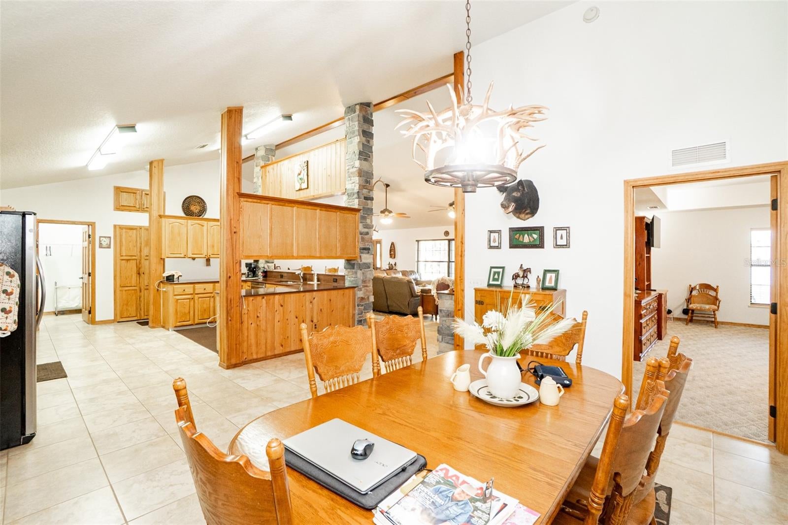 Silver Springs, Florida, 34488, United States, 3 Bedrooms Bedrooms, ,2 BathroomsBathrooms,Residential,Active,2044580