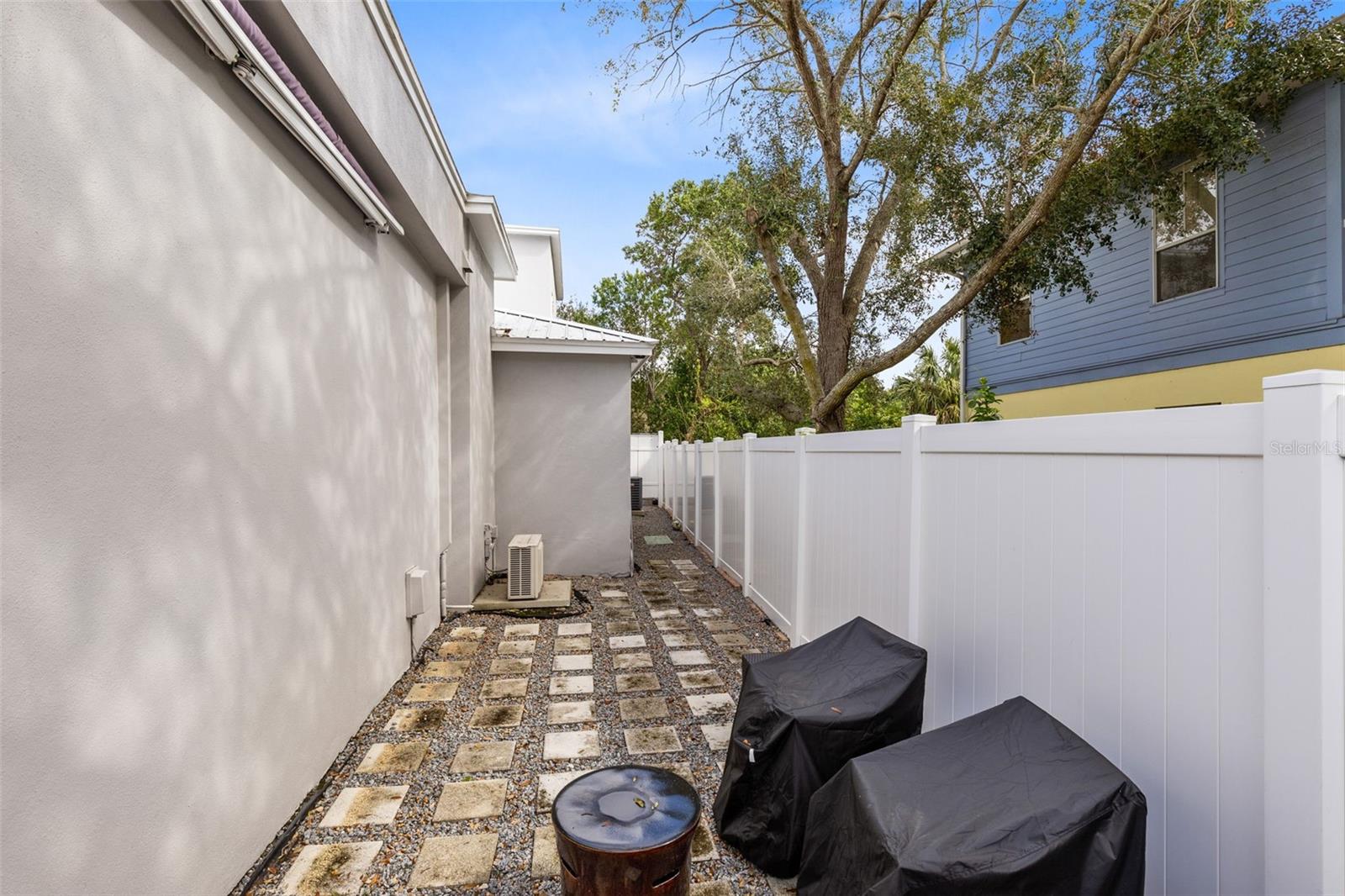 Winter Park, Florida, 32789, United States, 6 Bedrooms Bedrooms, ,4 BathroomsBathrooms,Residential,Active,1710765