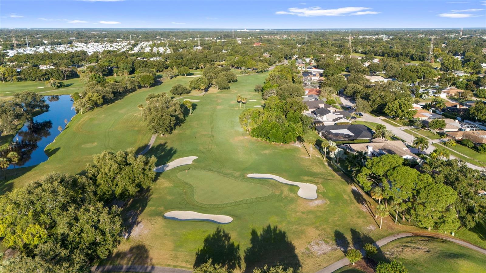 Clearwater, Florida, 33761, United States, 5 Bedrooms Bedrooms, ,3 BathroomsBathrooms,Residential,Active,1953689