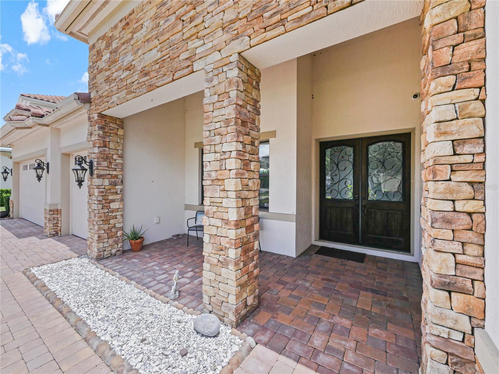 Orlando, Florida, 32832, United States, 5 Bedrooms Bedrooms, ,4 BathroomsBathrooms,Residential,Active,1894191