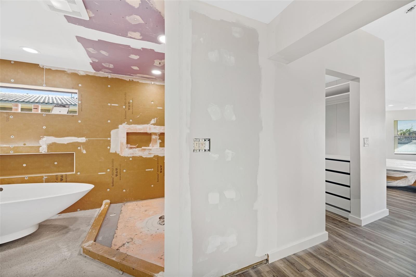 Clearwater Beach, Florida, 33767, United States, 3 Bedrooms Bedrooms, ,2 BathroomsBathrooms,Residential,Active,1894990