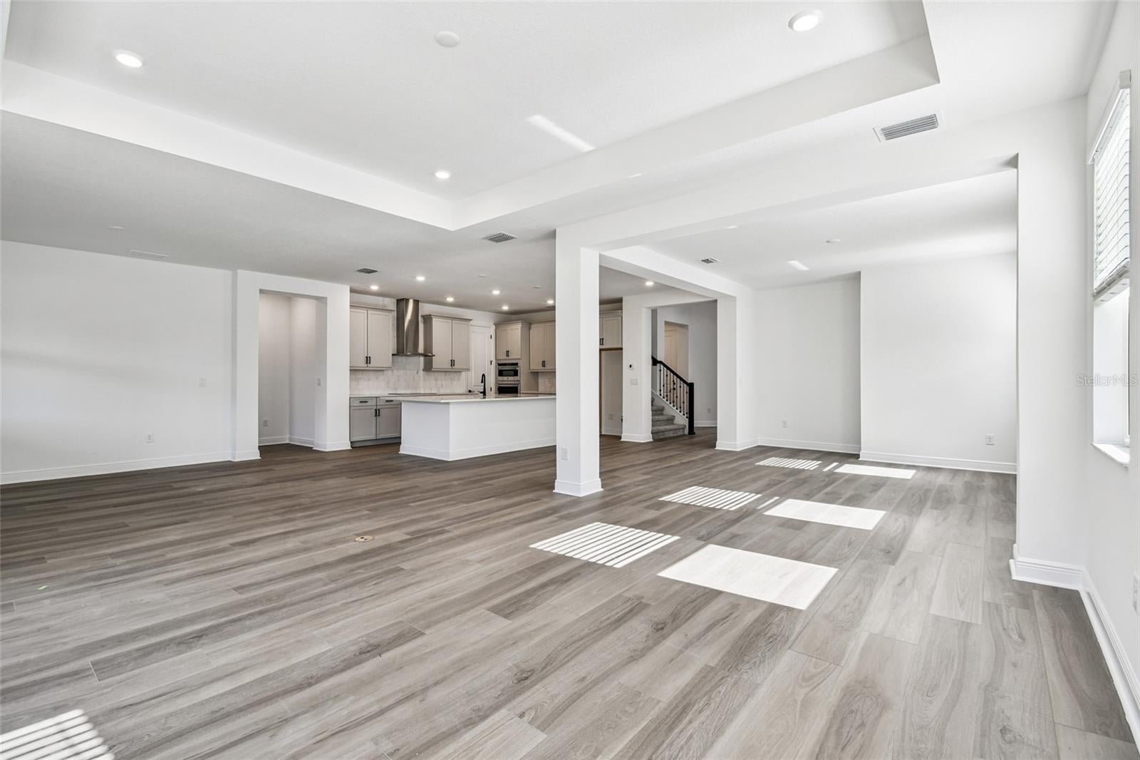 Parrish, Florida, 34219, United States, 4 Bedrooms Bedrooms, ,4 BathroomsBathrooms,Residential,Active,2007045