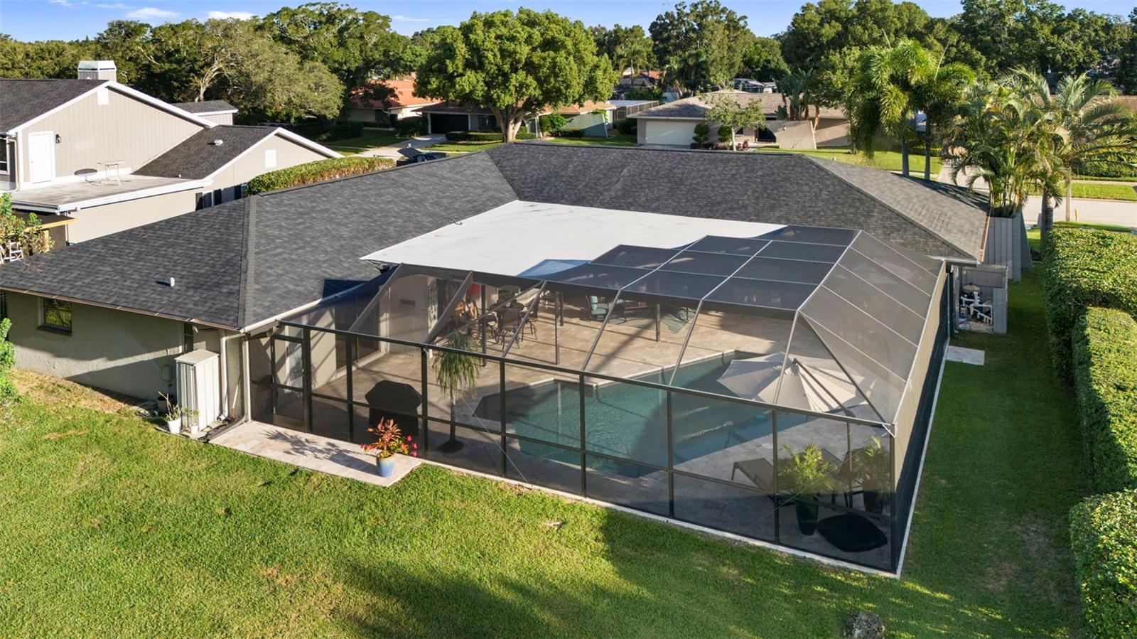 Clearwater, Florida, 33761, United States, 5 Bedrooms Bedrooms, ,3 BathroomsBathrooms,Residential,Active,1953689