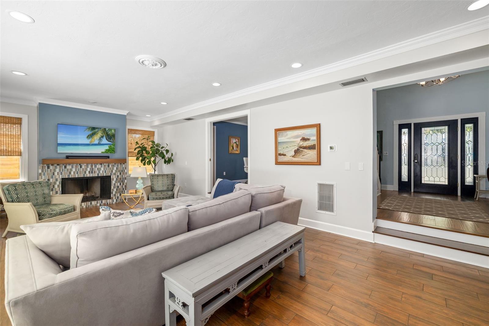 Sarasota, Florida, 34231, United States, 4 Bedrooms Bedrooms, ,4 BathroomsBathrooms,Residential,Active,1999174