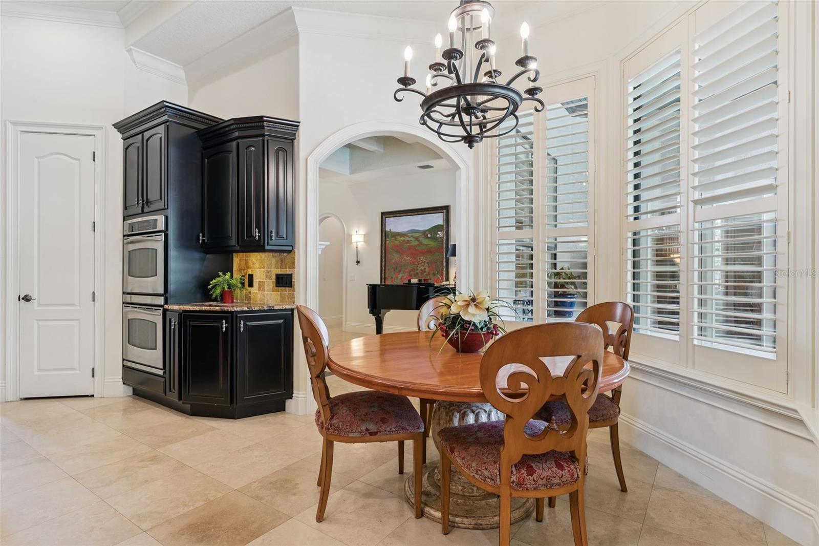 Windermere, Florida, 34786, United States, 5 Bedrooms Bedrooms, ,4 BathroomsBathrooms,Residential,Pending,2052045