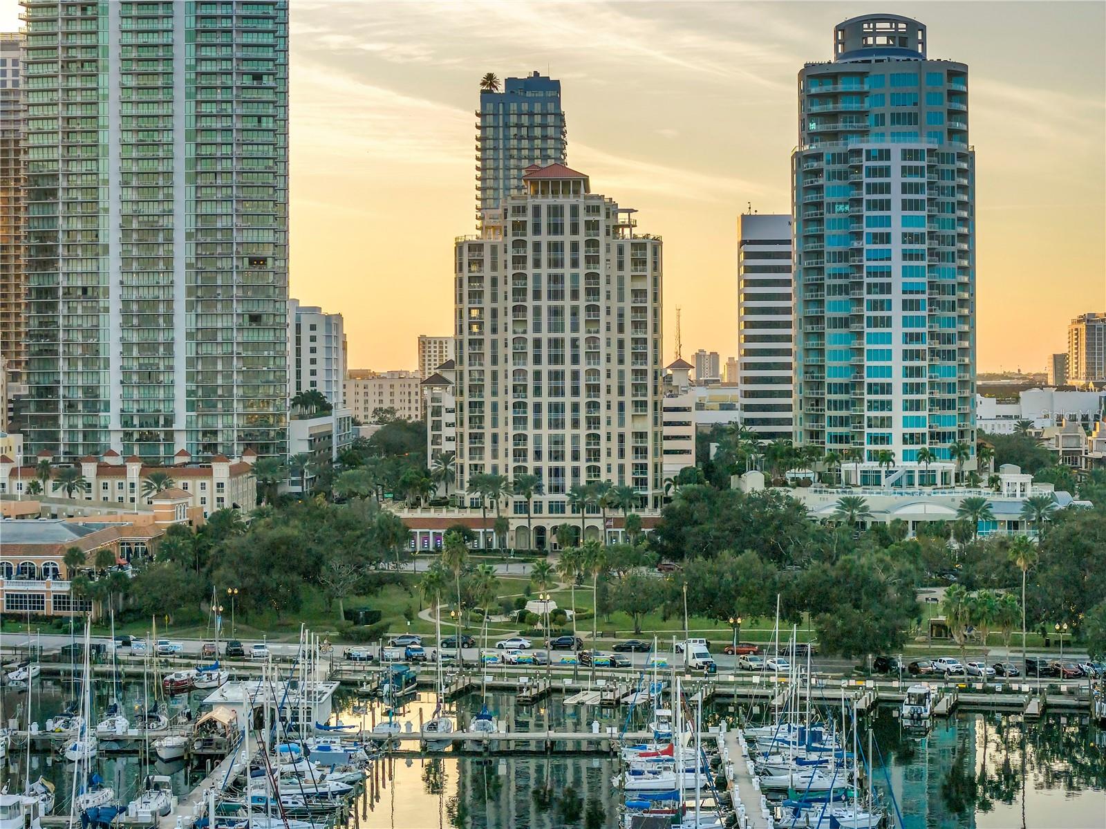 St Petersburg, Florida, 33701, United States, 2 Bedrooms Bedrooms, ,3 BathroomsBathrooms,Residential,Active,1993954