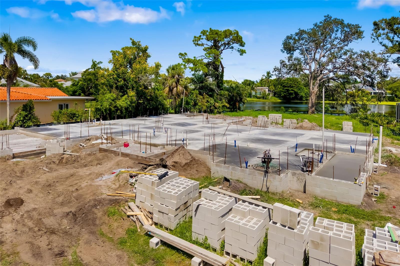 Sarasota, Florida, 34231, United States, 4 Bedrooms Bedrooms, ,5 BathroomsBathrooms,Residential,Active,1711559