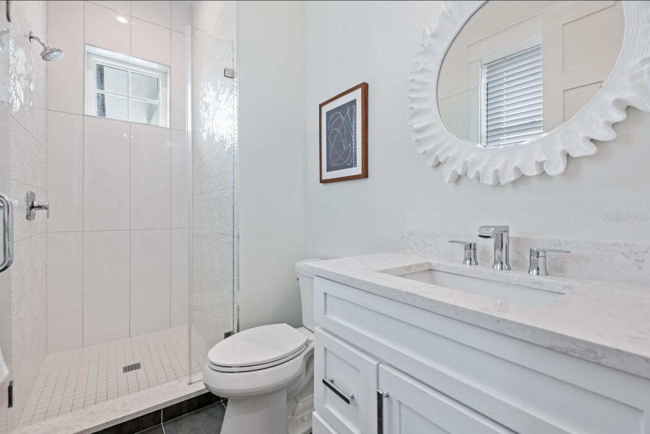 Anna Maria, Florida, 34216, United States, 6 Bedrooms Bedrooms, ,7 BathroomsBathrooms,Residential,Active,1988729