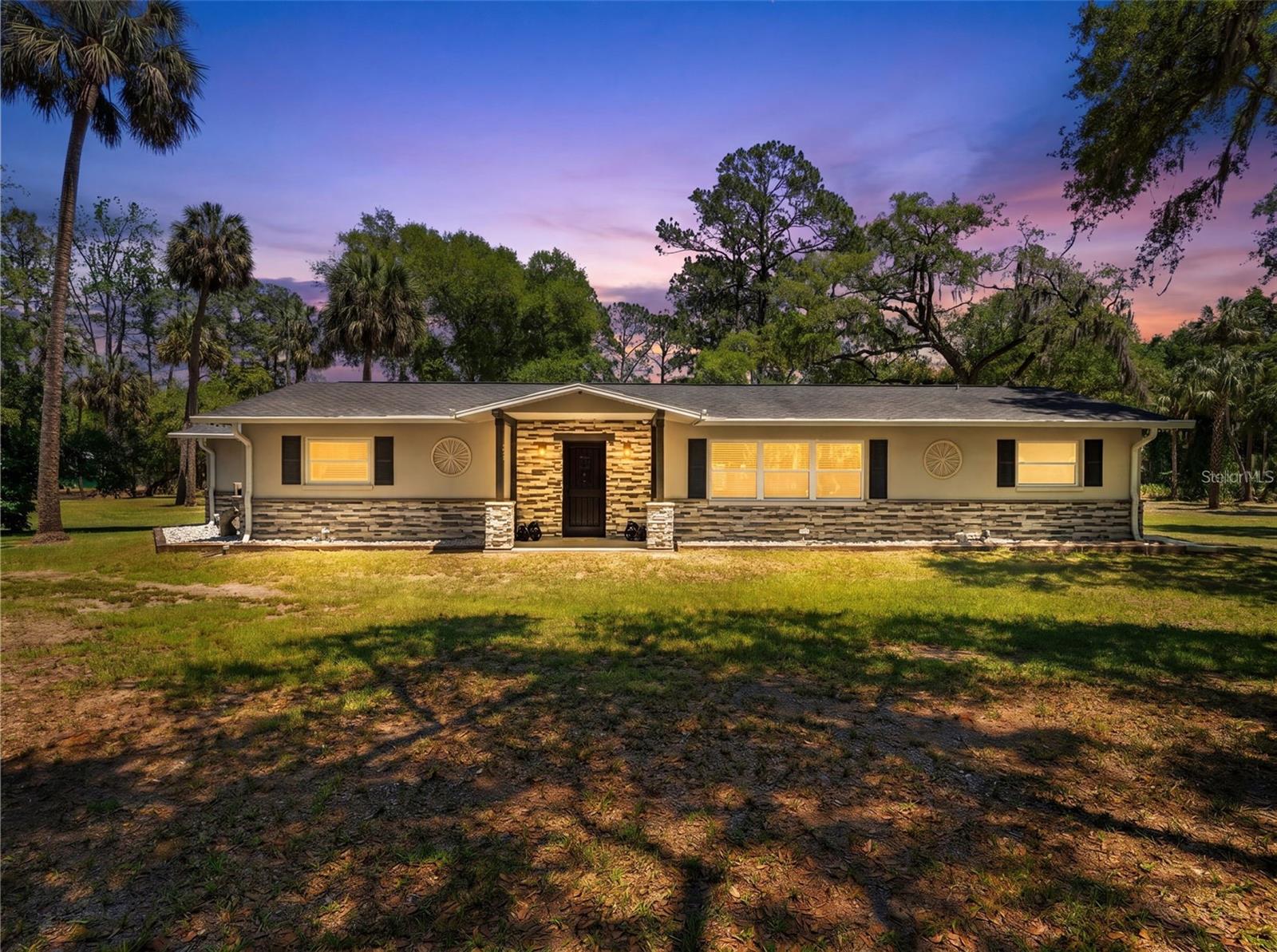 Crystal River, Florida, 34428, United States, 3 Bedrooms Bedrooms, ,3 BathroomsBathrooms,Residential,Active,2045556