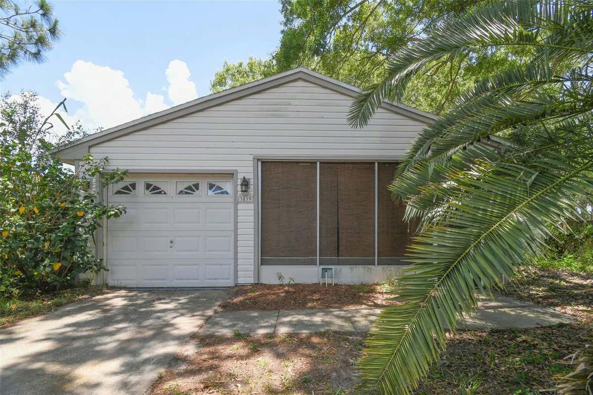 3839 BERKSHIRE CT, PALM HARBOR, FL 34684, photo 1 of 57