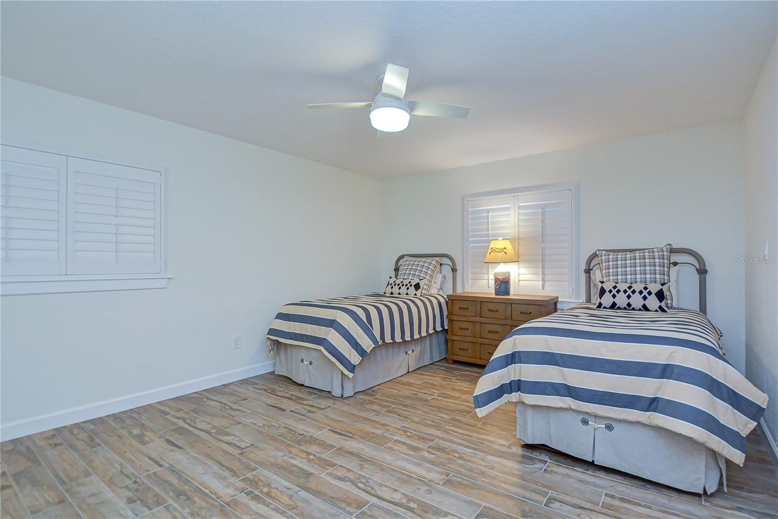 Dunedin, Florida, 34698, United States, 3 Bedrooms Bedrooms, ,3 BathroomsBathrooms,Residential,Active,1994972