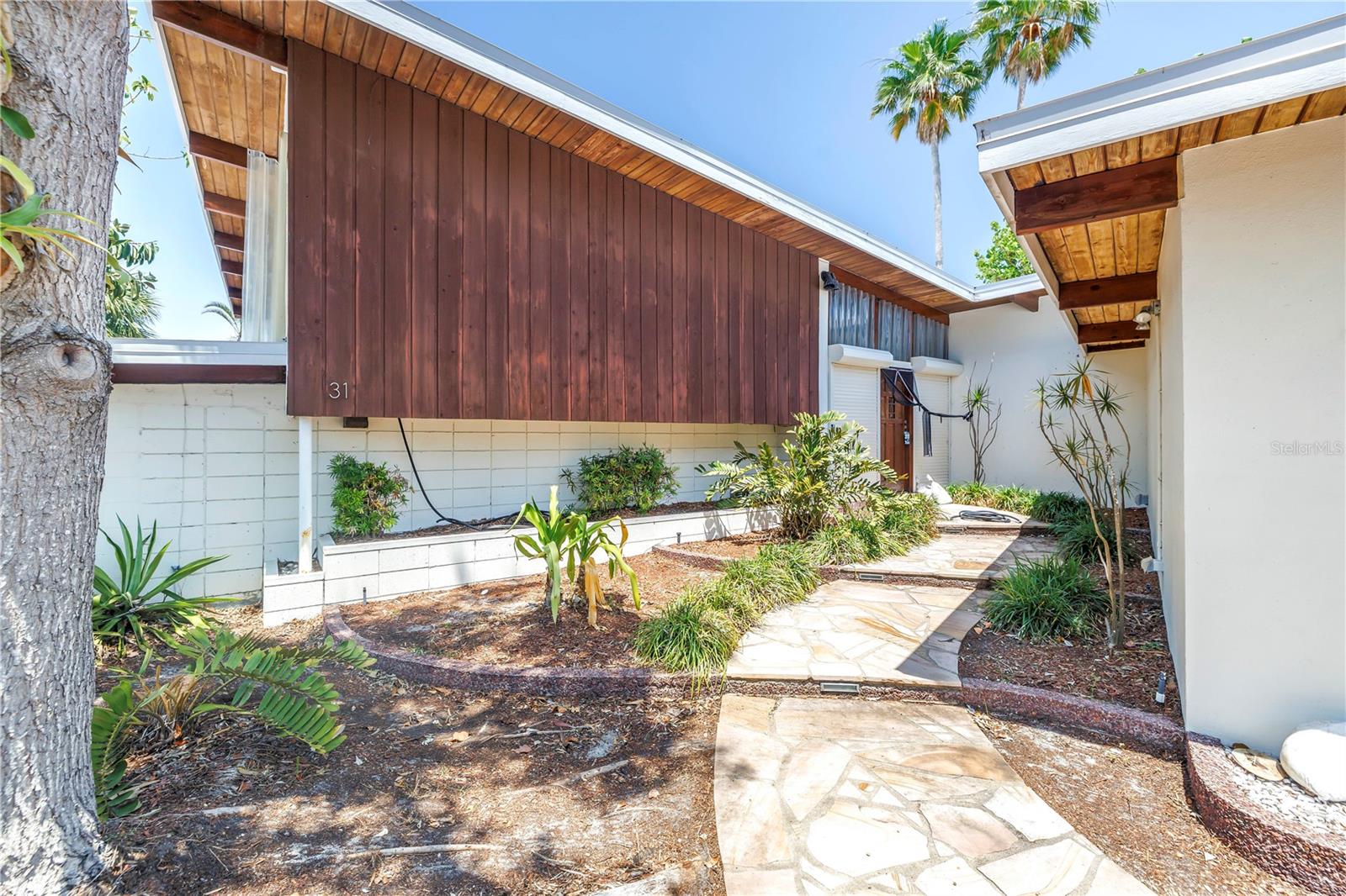 Treasure Island, Florida, 33706, United States, ,4 BathroomsBathrooms,Residential,Active,1808105