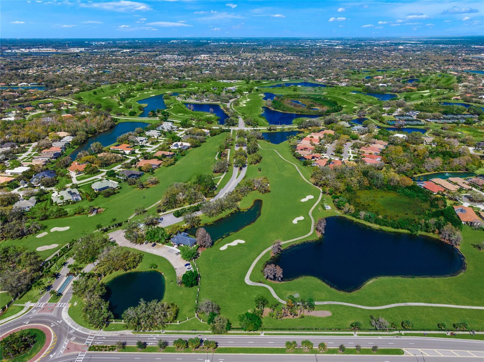 Sarasota, Florida, 34240, United States, 4 Bedrooms Bedrooms, ,5 BathroomsBathrooms,Residential,Active,1968088